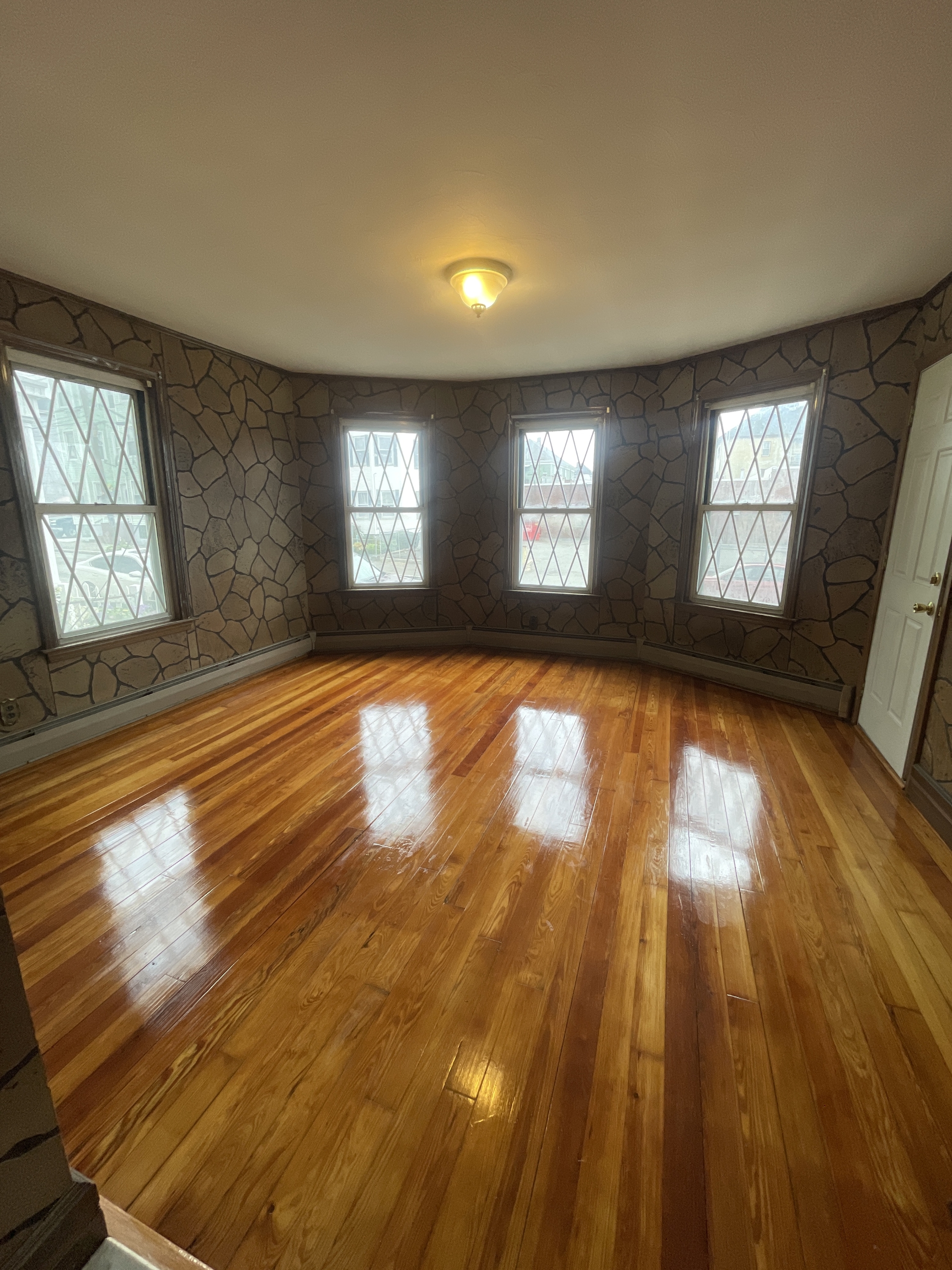 60 Hathaway Street - 1